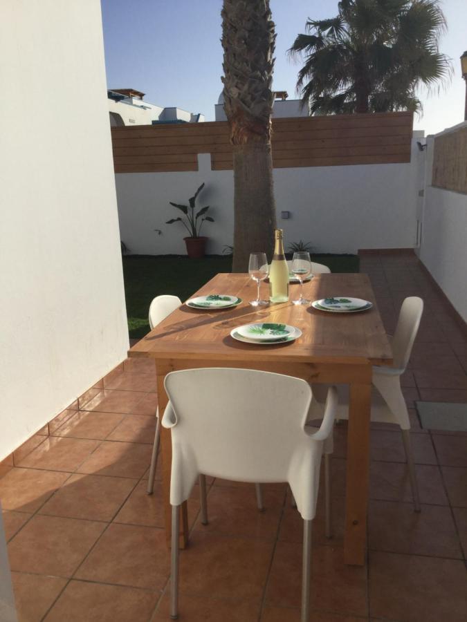 View , Beach House , By Mahbovillas Corralejo Exterior photo